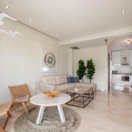 Hanioti Suite Maisonette In Front Of The Sea Bagian luar foto