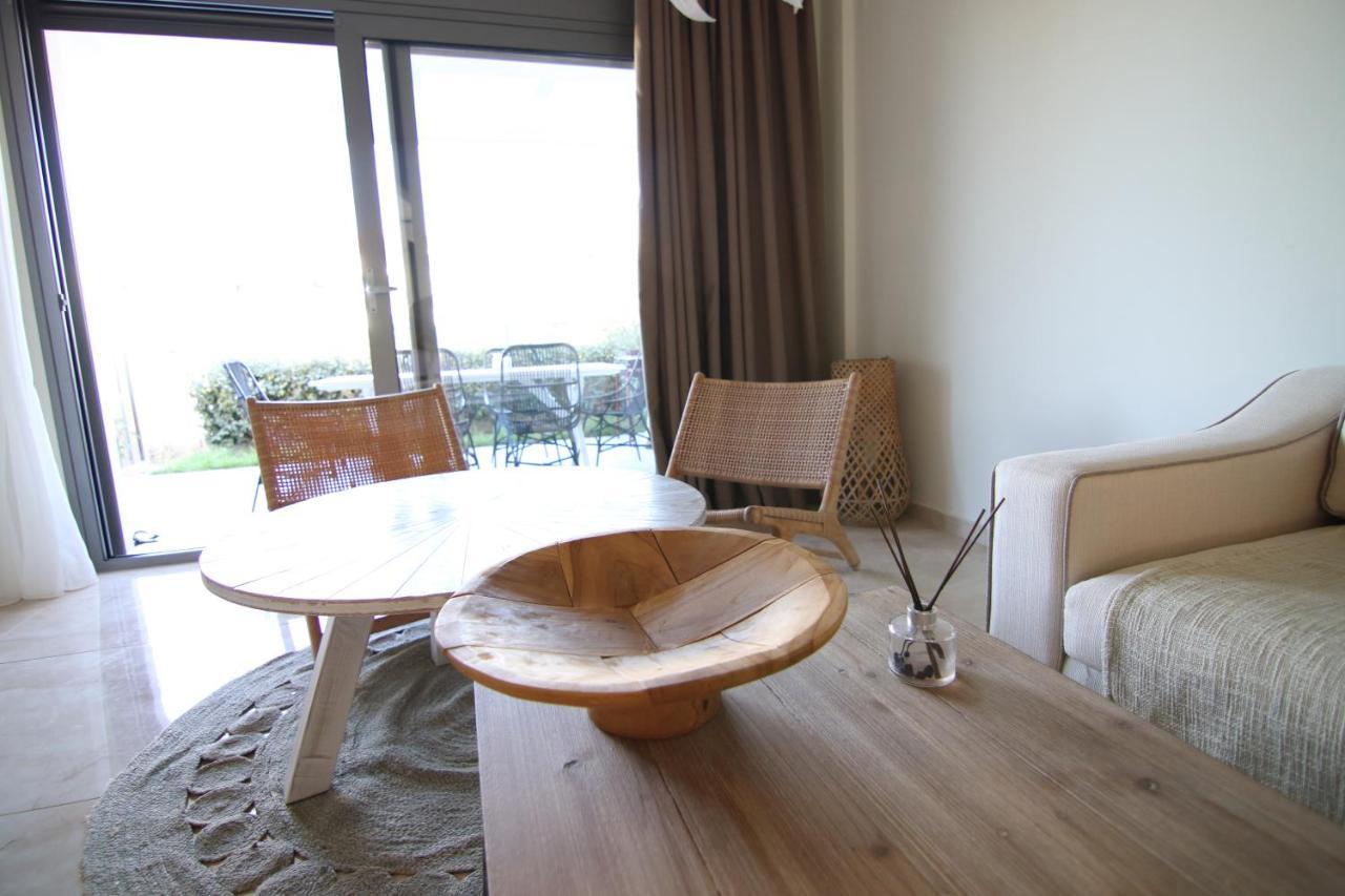 Hanioti Suite Maisonette In Front Of The Sea Bagian luar foto